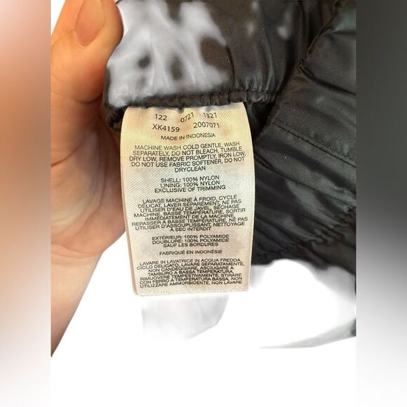 Columbia Women’s Black Snow/Ski Nylon Pants Size Medium - Picture 11 of 12